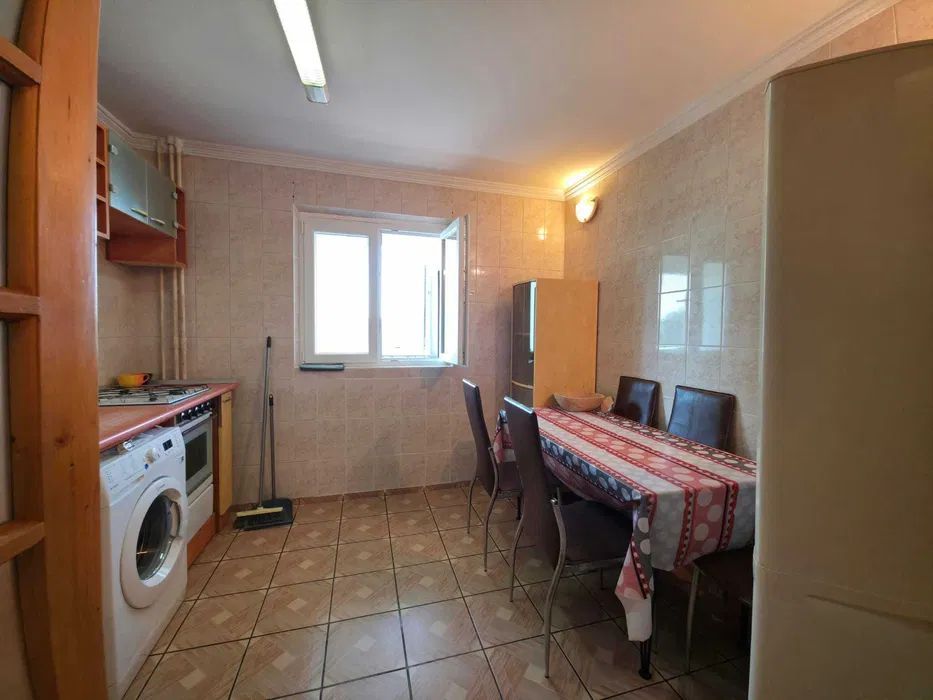 Apartament 2 camere de vanzare metrou Gorjului - Poză 3