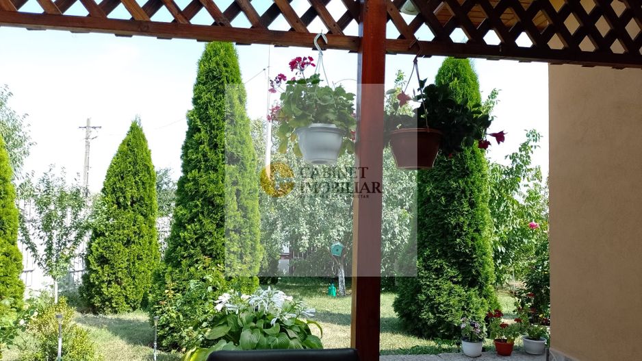 Casă de vacanță modernă cu teren generos –15min de Tecuci - Poză 31