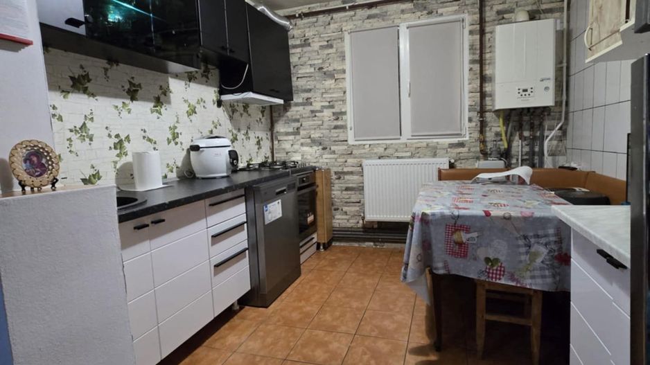 Apartament 3 camere Aparatorii Patriei - Poză 15