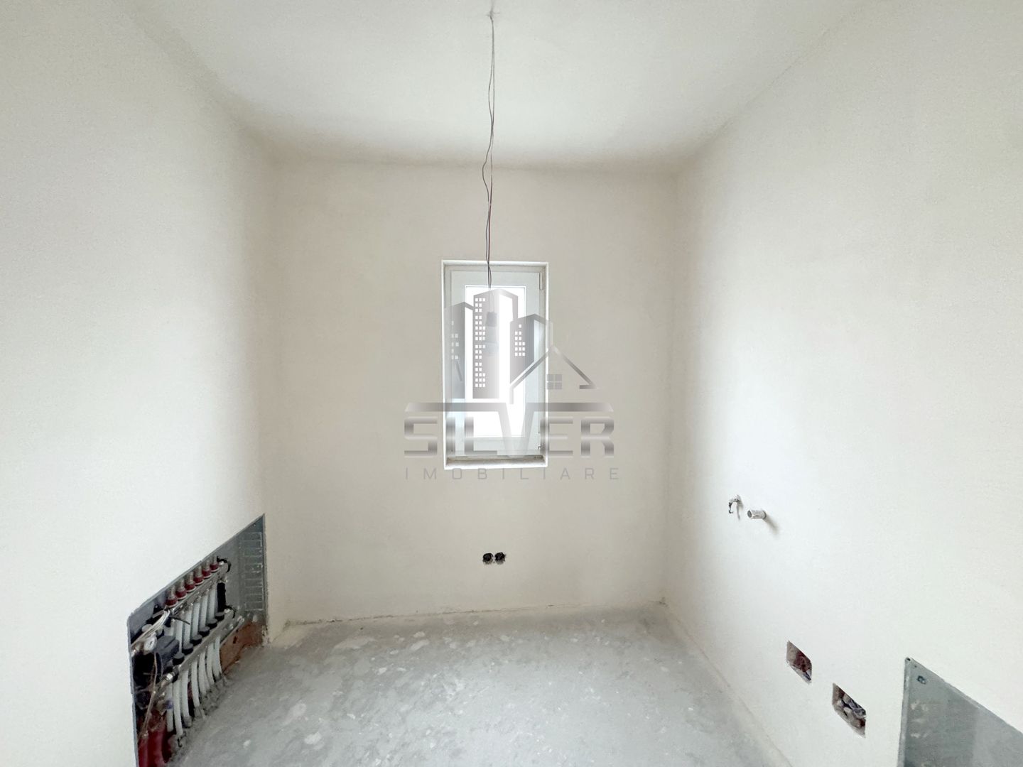 Casa  individuala cu teren de 472 mp in zona centrala. - Poză 16