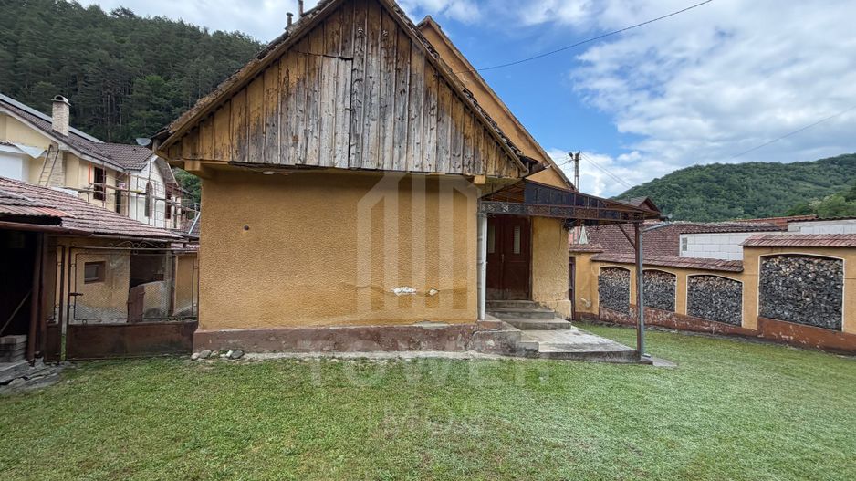 Casă rustică de vânzare în Tilișca, (Marginimea Sibiului) - Poză 12