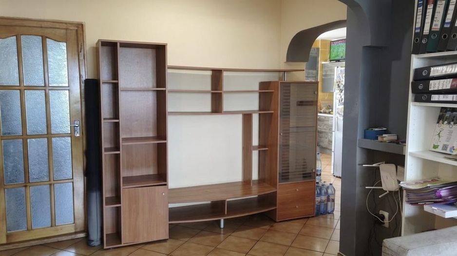 De vanzare apartament 4 camere Crangasi - Poză 3
