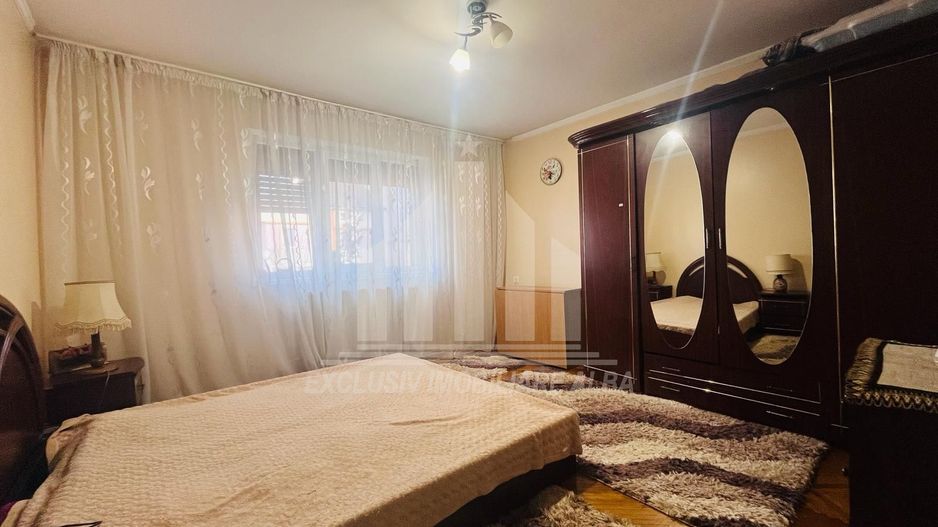 Apartament cu 3 camere decomandate, 2 bai, Cetate - Poză 4