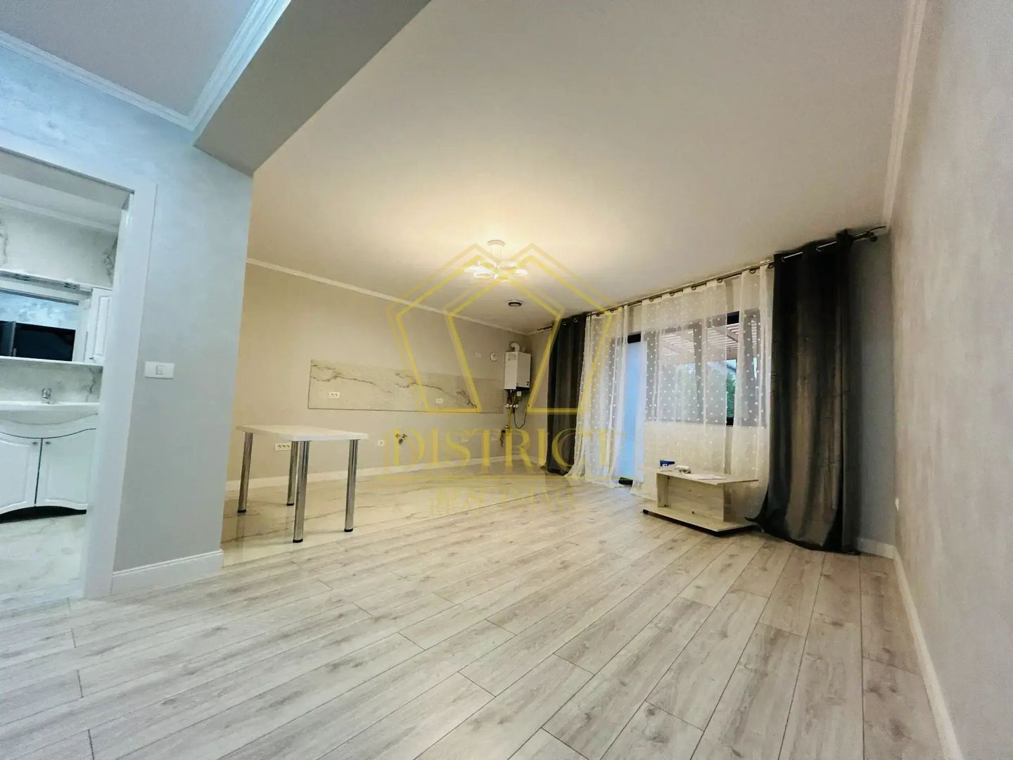 Casa cu 4 apartamente | AirBNB | Afterschool | Dumbravita - Poză 8