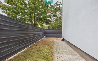 Apartament cu 3 camere si curte in Alfa - Poză 7