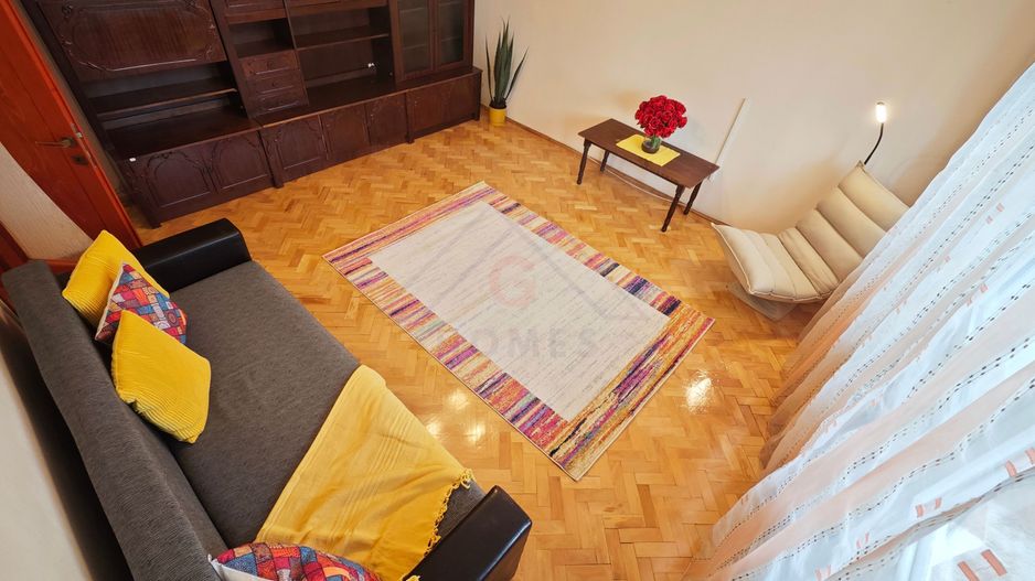 Apartament mare, decomandat, bucatarie separata. PET FRIENDLY. - Poză 2