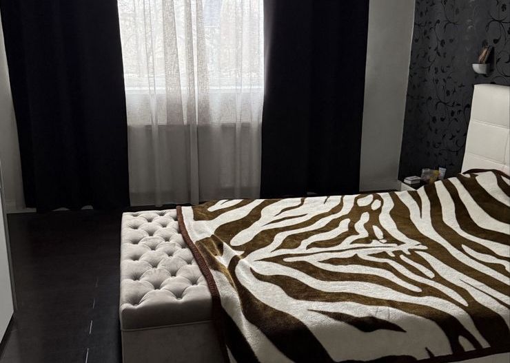 URGENT!, proprietate in vila, GARAJ, FARA RISC SEISMIC, NEGOCIABIL - Poză 6