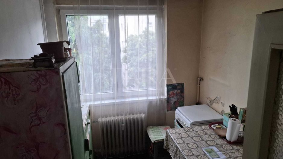 Apartament decomandat cu 3 camere, 61 mp, balcon, Grigorescu. - Poză 3