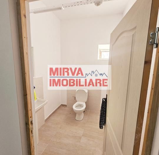Vanzare hala +  casa  4 camere, in Albesti Paleologu - Poză 48