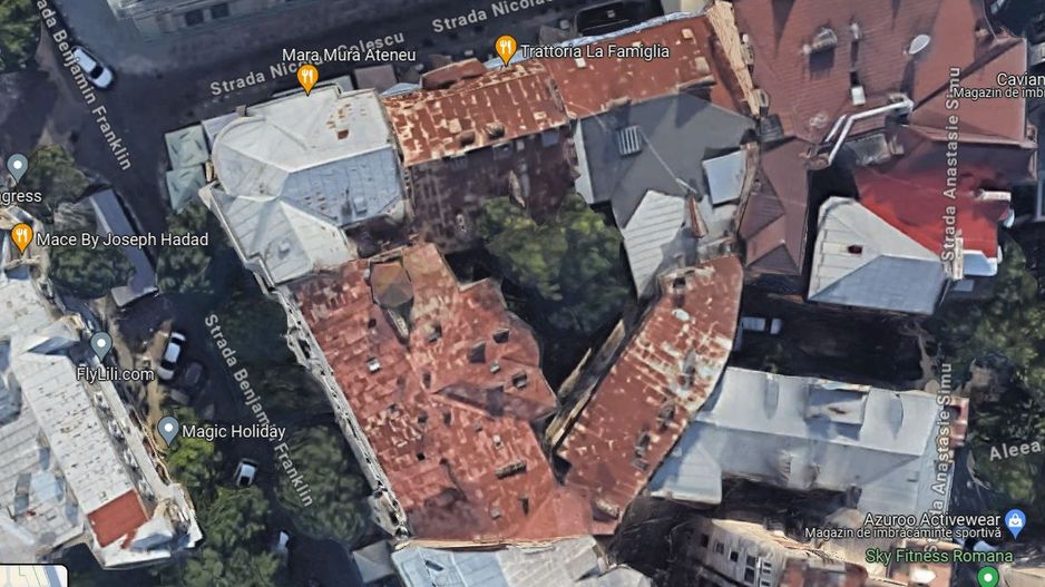 Cladire cu potential turistic in spatele Ateneului Roman - Poză 4