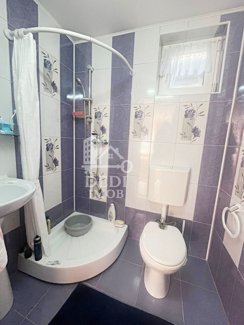 Casă cu 2 locuințe, teren intravilan 7062 mp Cetariu, Bihor - Poză 21