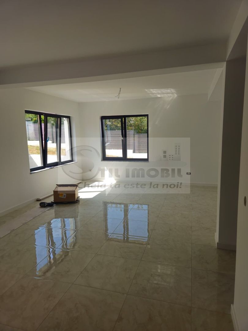 Casă de vânzare, zona Bârnova, jud. Iași - Poză 5