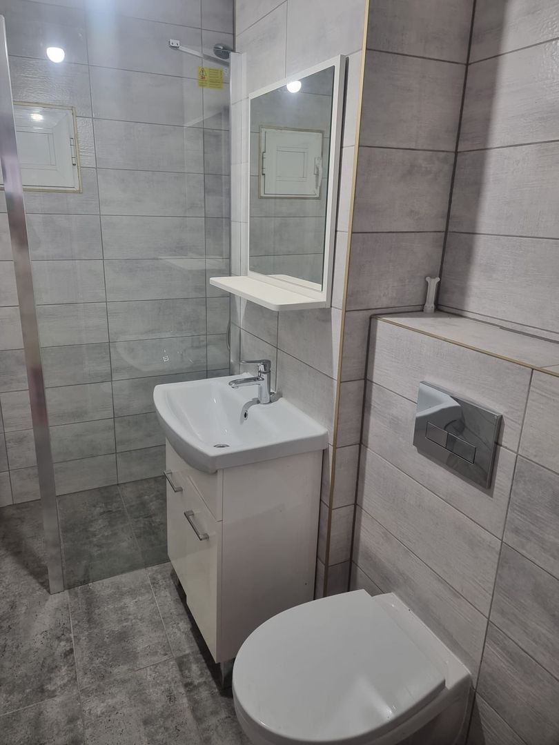 Sagului | 3 camere| Decomandat | Centrala Proprie. - Poză 2