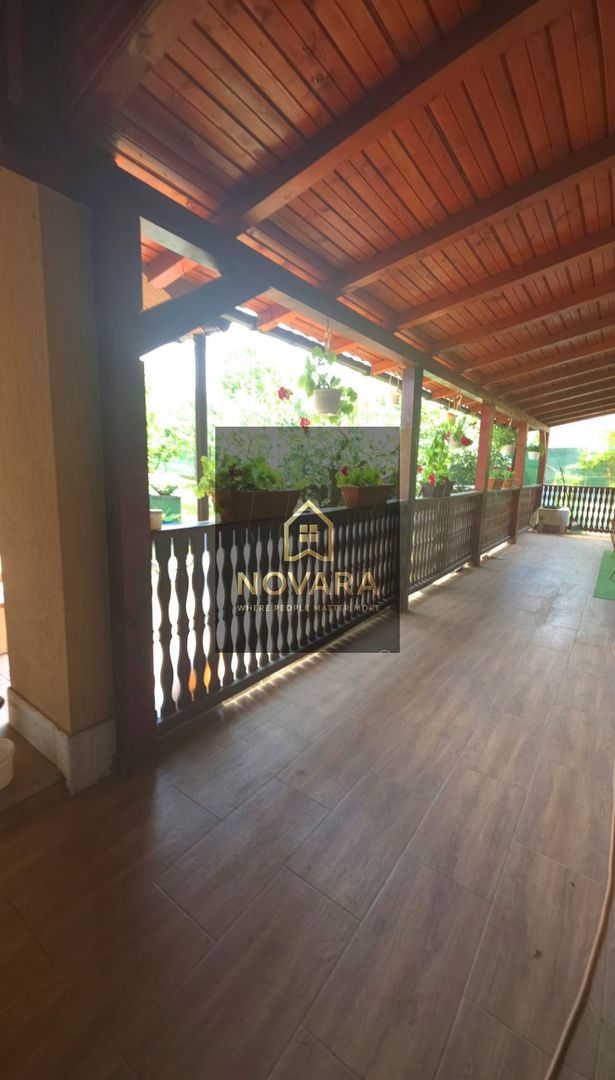 Casa langa Blue Sky cu panouri solare, garaj si terasa mare - Poză 15