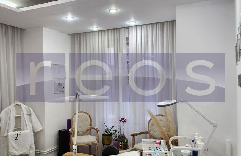 VANZARE APARTAMENT 4 CAMERE 2 BAI DOROBANTI 80MP VILA CENTRALA PROPRIE - Poză 1