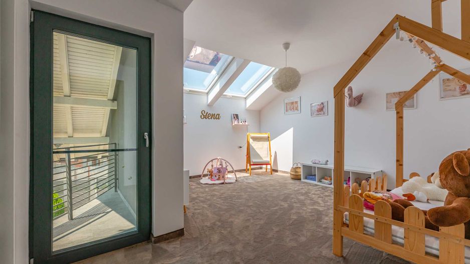 Casă individuală nouă, modernă, în Sânpetru, zona Triaj (Brasov) - Poză 19