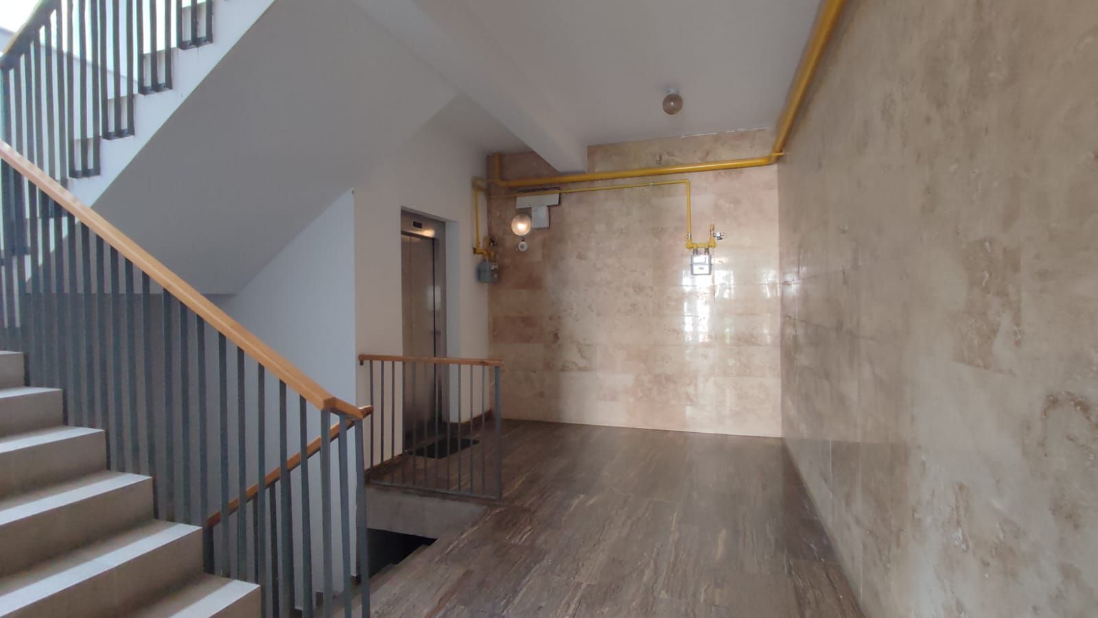 Apartament Decomandat 2 camere cu Parcare zona Calea Turzii - Poză 11