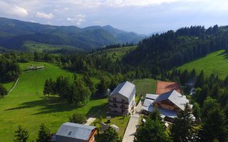 Resort 4 Stele de Vânzare | Fundata Brașov | 45.000mp | 43 Unități | - Poză 3