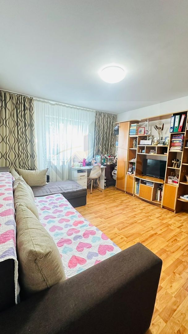Apartament 2 camere| Etaj 4/4| Necesită renovare| Anvelopat| Parcare - Poză 11