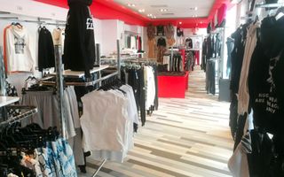 STEFAN CEL MARE (COD10) - Spatiu de inchiriat in suprafata de 330 mp - Poză 4