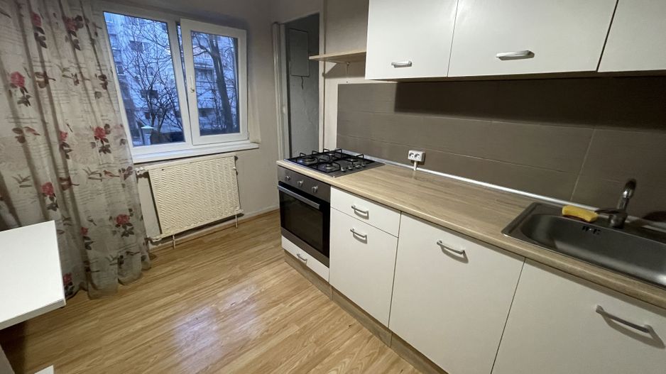 Apartament 2 camere,etajul 1,doua balcoane -zona Bucovina - Poză 5