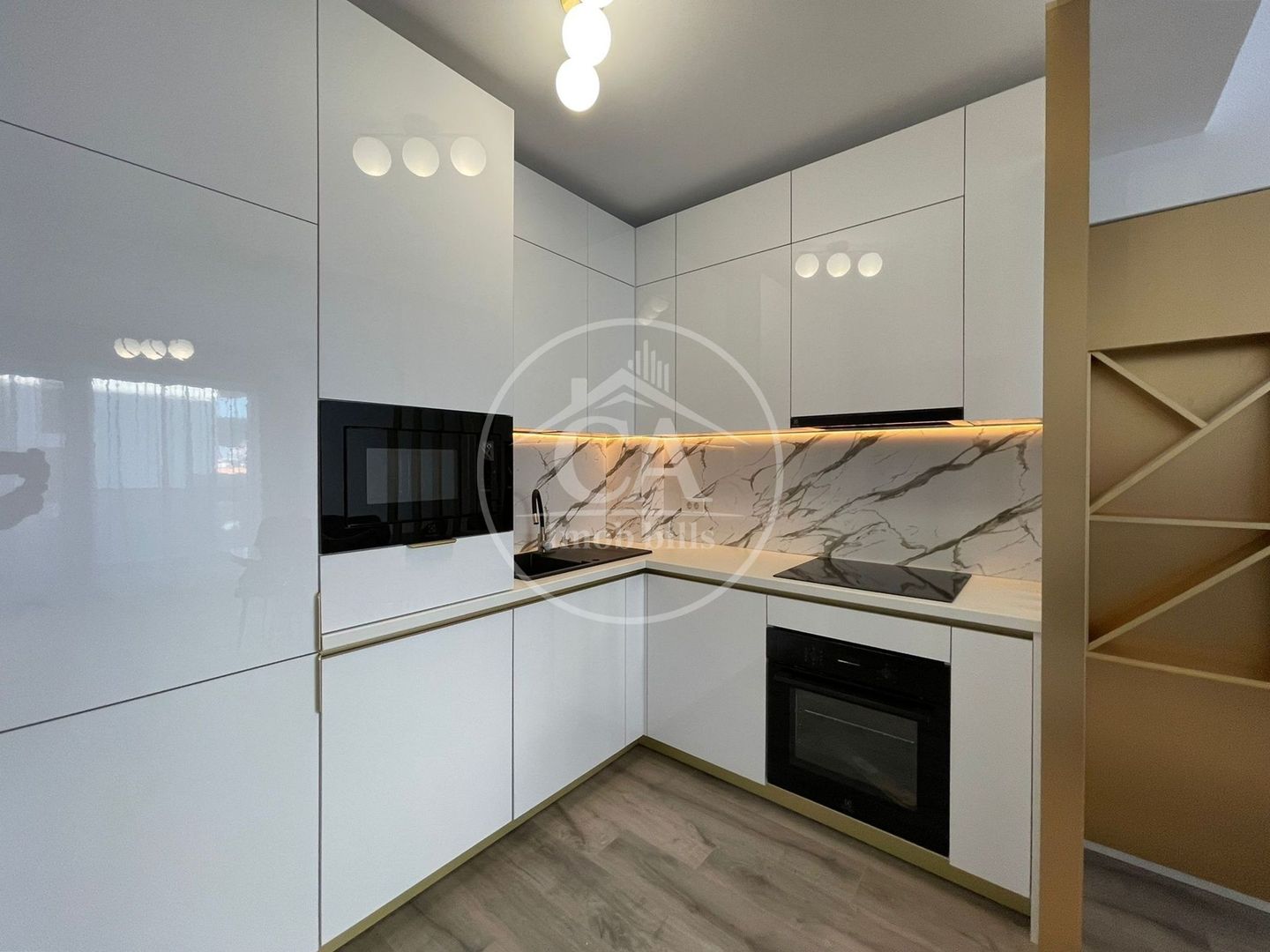 Apartament cu 2 camere de inchiriat in Prima Arena, Oradea - Poză 4