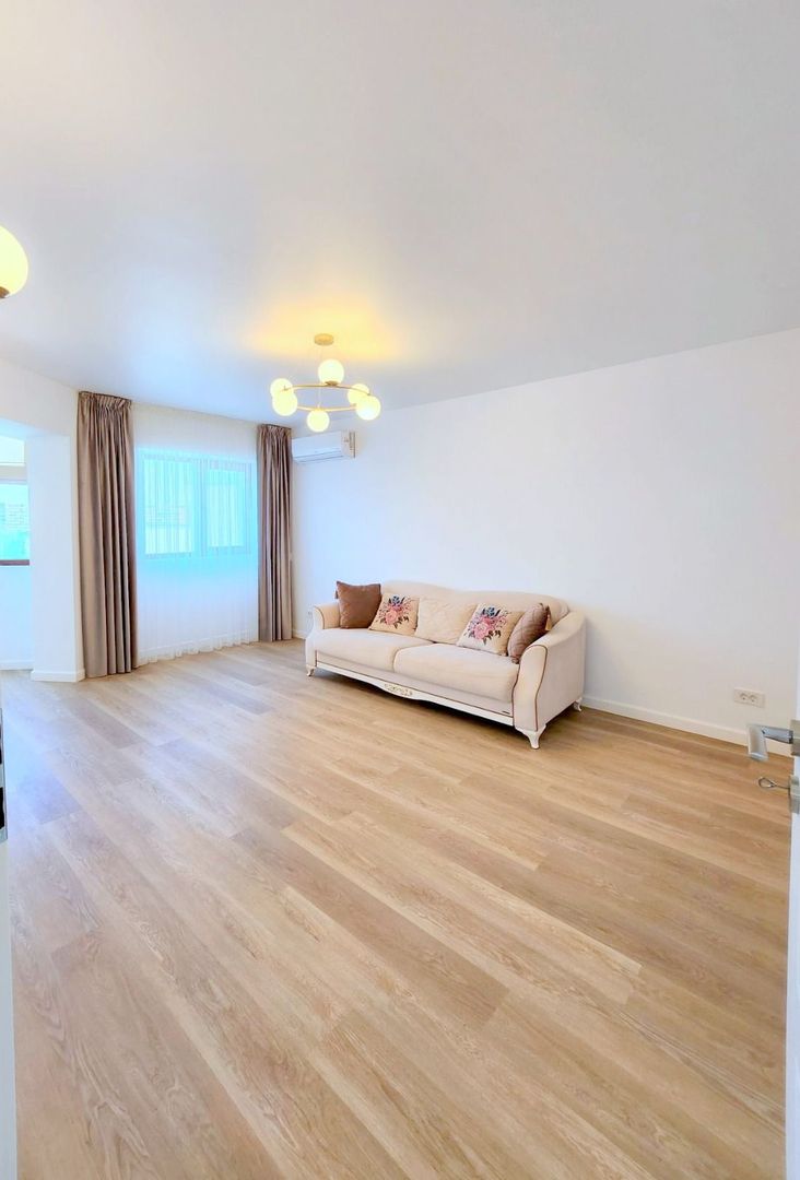 De vanzare apart. 3 camere Faleza , vedere Dunare, 78 mp, renovat premium - Poză 15