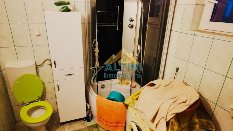 Casă de vânzare in Brașov, Stupini, 4 camere si teren de 1891mp - Poză 8