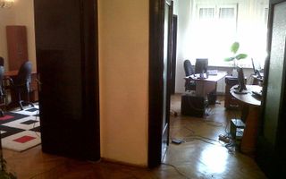 OCAZIE 4 camere Piata Romana 134 mp etaj 2/7 vedere Magheru 169700 EUR - Poză 4