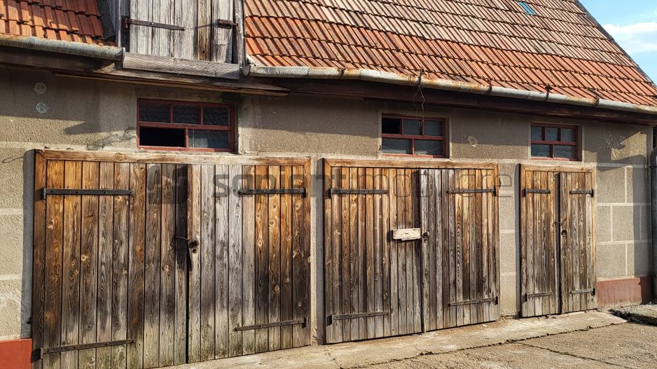 Casa de vanzare pentru 2 familii 5 camere 482mp - Poză 4