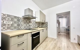 Studio renovat complet 36mp la 3 minute Metrou Muncii - Poză 7