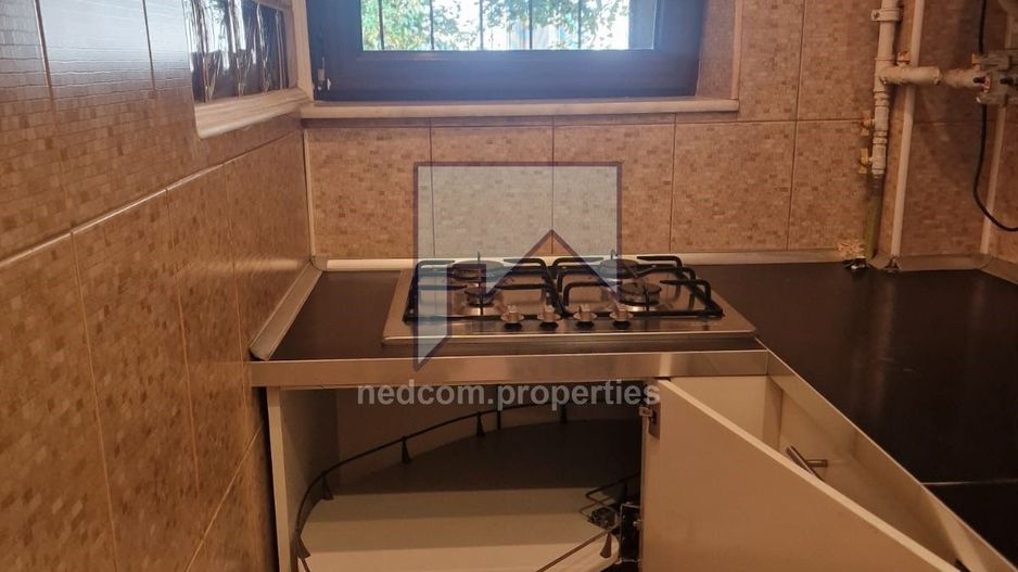 Vanzare apartament 2 camere - Vasile Lascar - Cartierul Armeneasca - Poză 12