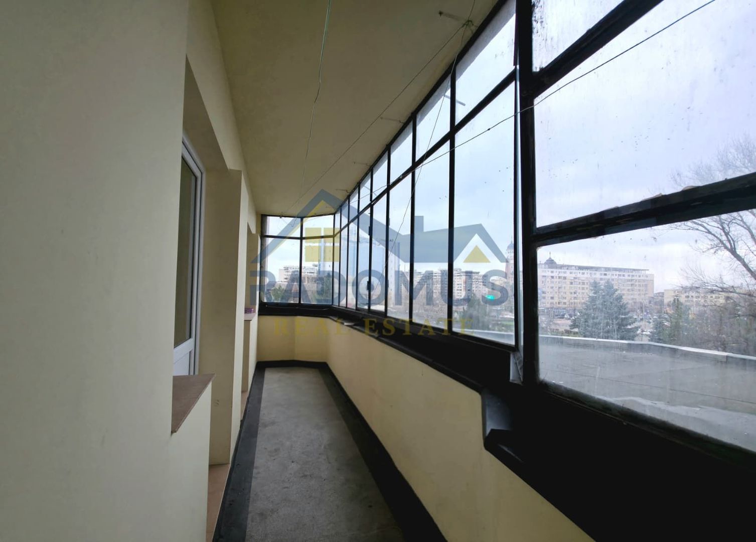 Apartament ultracentral – Ploiești - Mobilat/Utilat - 350 € - Poză 7