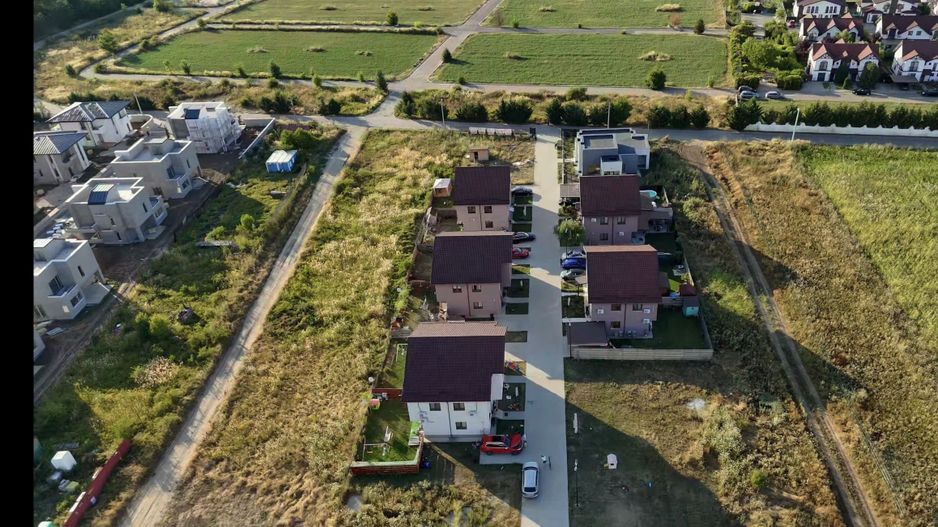 Terenuri de vanzare în complexul rezidențial Shine Residence Corbeanca - Poză 2