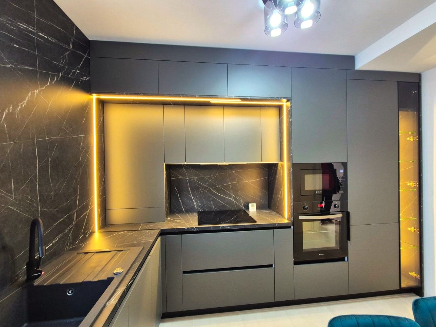 La PRIMA  închiriere, apartament spatios, într-o zonă de case,, loc parcare, - Poză 18