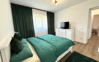 Casa de vanzare cu 14 Ari teren - Lapusel - Poză 11