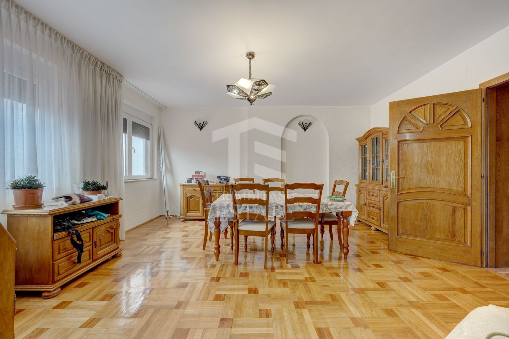 3 IMOBILE - LOT 676 MP - RECONSOLIDATE - ROMANA VICTORIEI - DOROBANTI - Poză 8