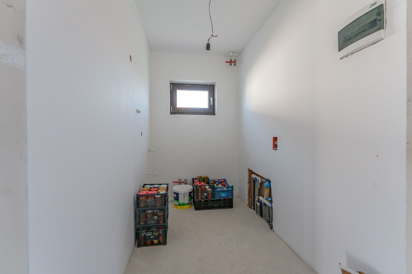 Casă nouă în Bod, P+M, de vânzare "la alb" sau "la cheie" - Poză 8