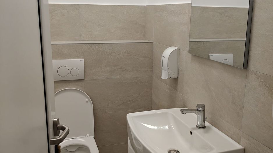 Spatiu autorizat activitati medicale, Borhanci - Poză 2