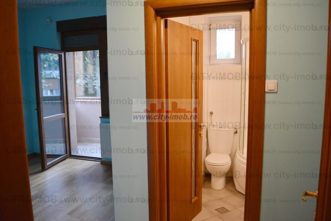 Inchiriere partiala in Vila zona Ferdinand Bucuresti - Poză 22