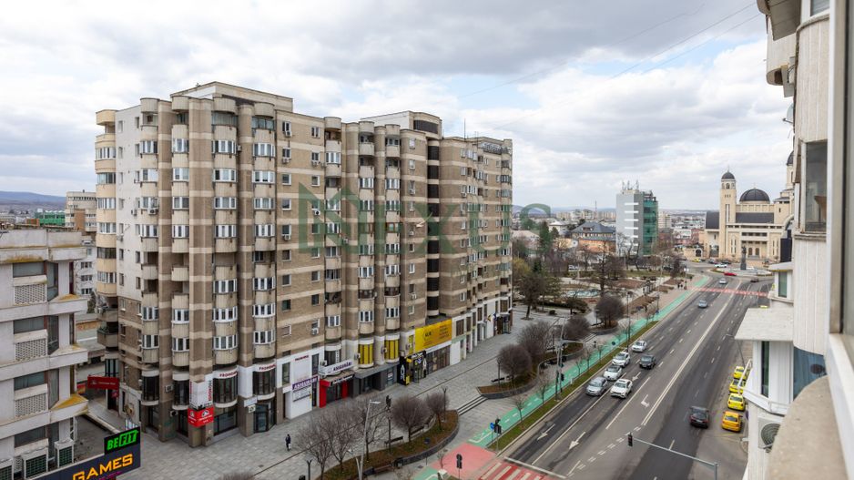 Apartament 3 camere de vânzare, Ultracentral, Bacău - Poză 23