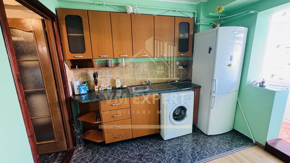 GARSONIERĂ  DECOMANDATĂ CONFORT 1 ETAJ 4 CAMPULUNG VIȘOI - Poză 3