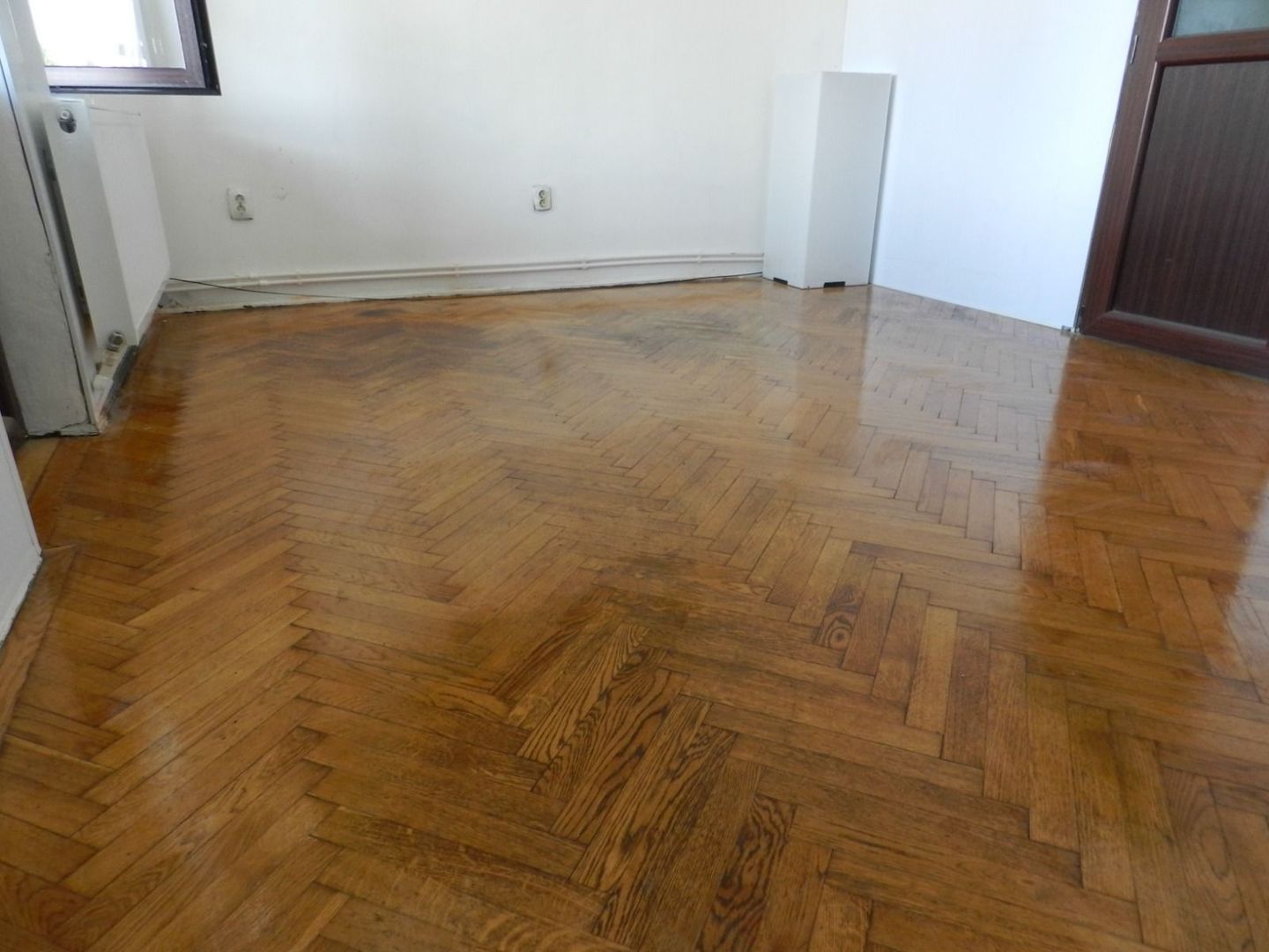 Etaj de Vilă Interbelică, 5 Camere, Balcon și Mansardă – Parc Carol - Poză 6