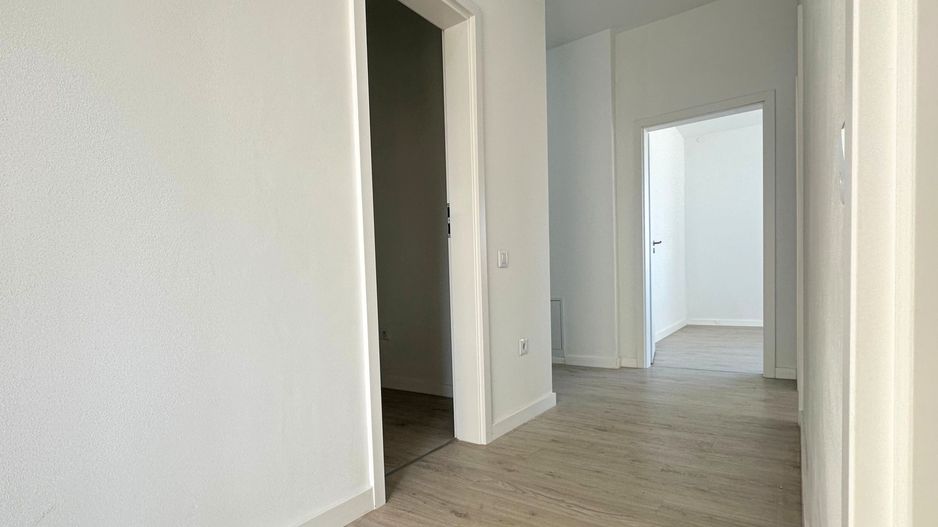 Apartament 2 camere 60 mp cu geam la baie lângă Paradisul Acvatic - Poză 17