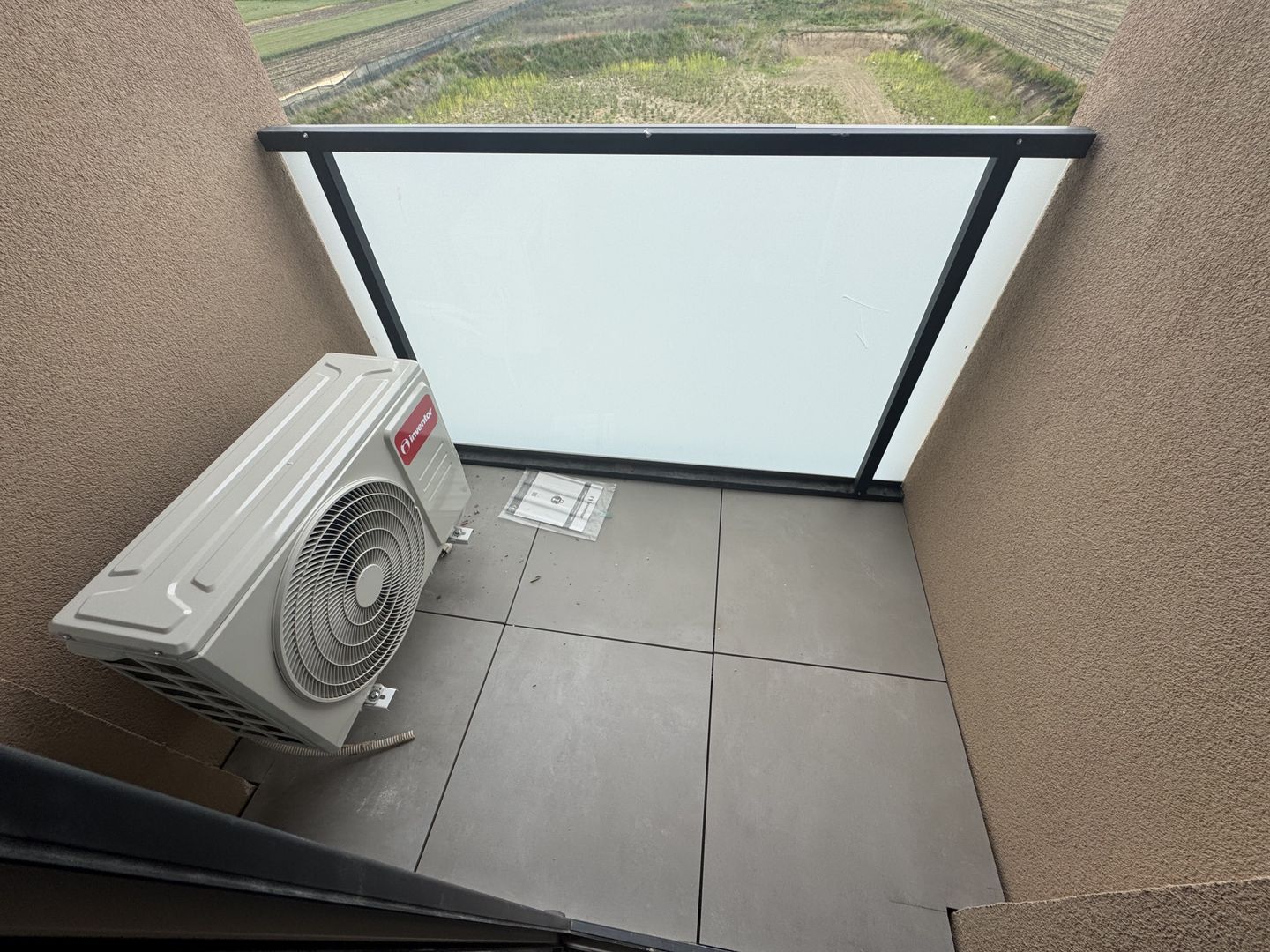 Torontal Apartament Decomandat, Loc Parcare la Subsol, Complet Mobilat - Poză 9