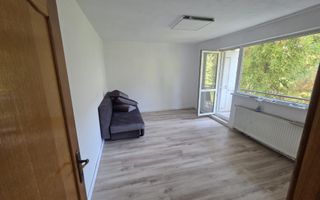 Apartament cu 4 camere in Manastur, etaj 2/4 zona Putna ! - Poză 1
