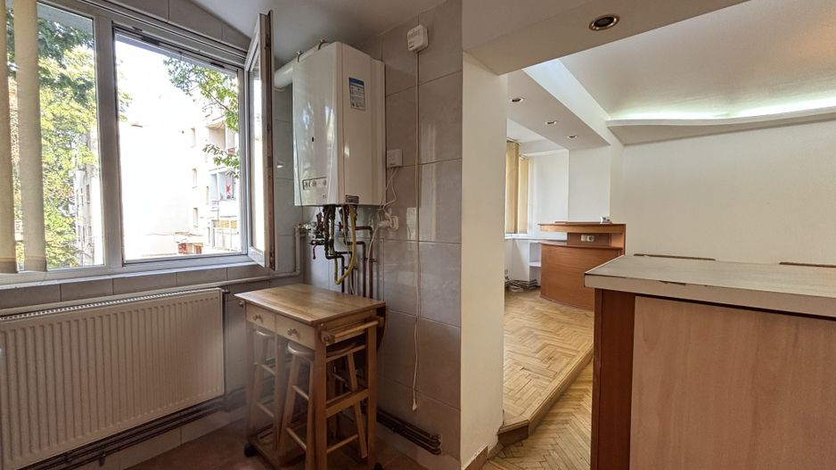 Apartament 3 camere | Etaj 1 | Centrală proprie | Instalații - Poză 23