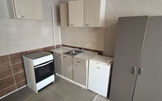 Garsonieră Tatarasi foarte aproape de piața Chirilă - Poză 8