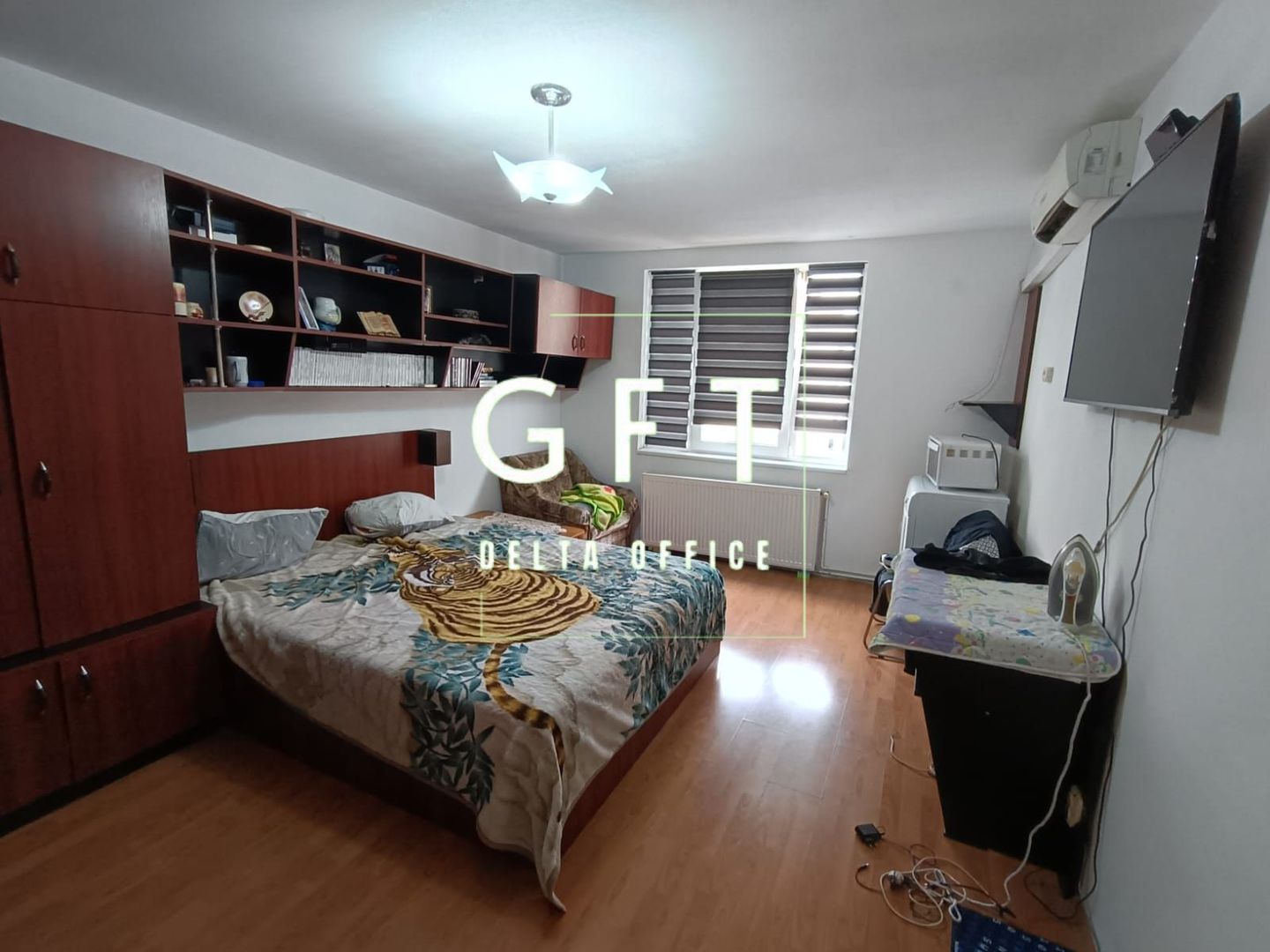 Apartament cu 2 camere , Et. 3 - Strada Imparatul Traian - Poză 2