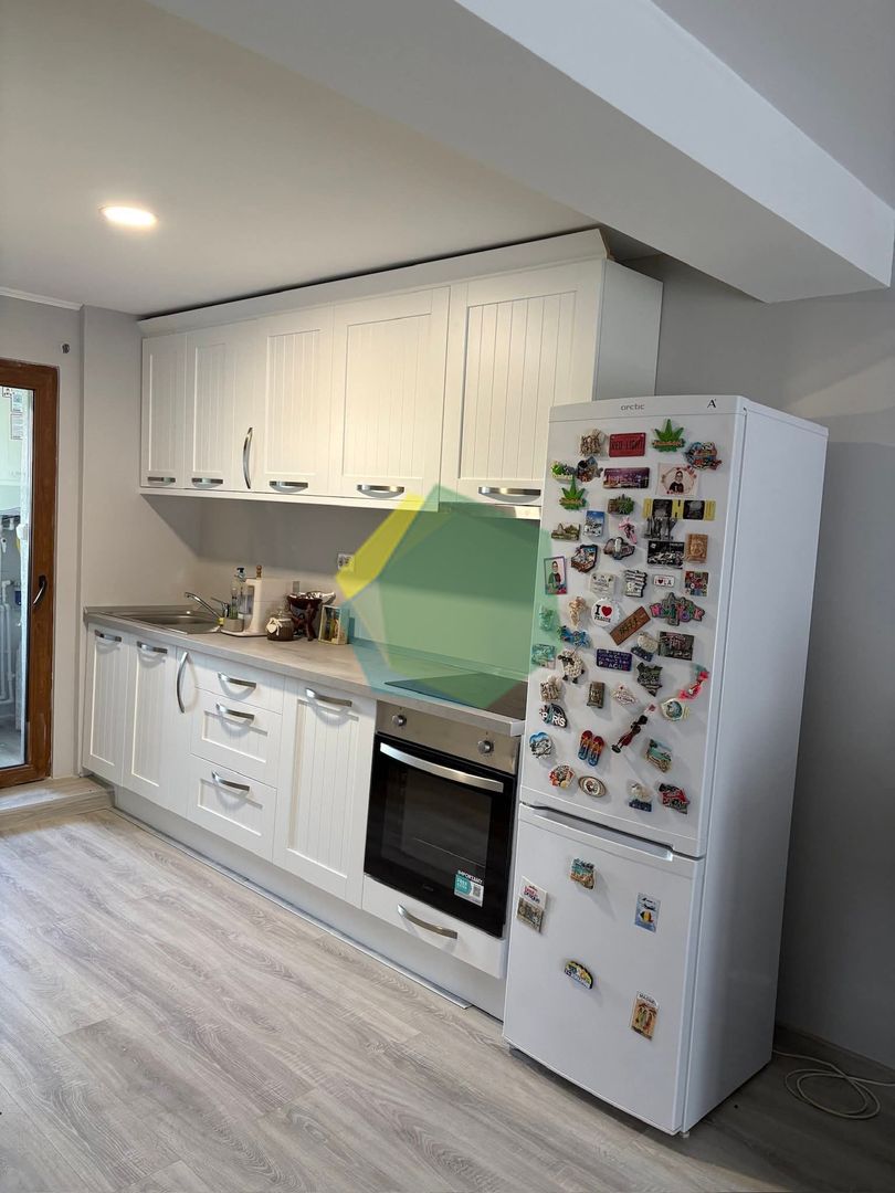 Apartament luminos, cu bucătărie nouă și balcon mare – Otopeni - Poză 5